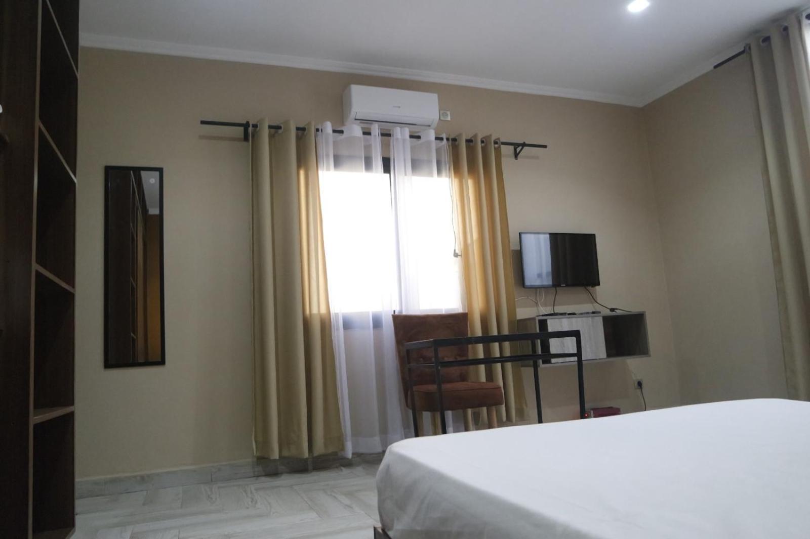 Guest House Nohfy Antananarivo Exteriör bild